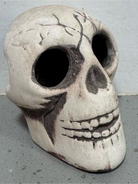 Vintage Handcrafted Ceramic Skull Aquarium Ornament — Signed Folk Art Betta Hide